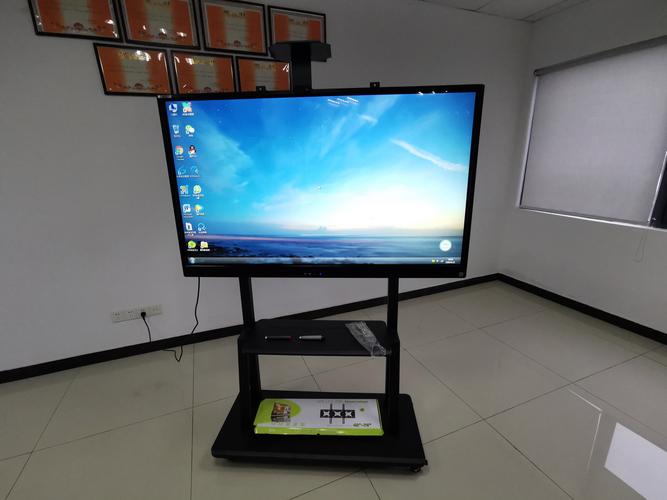 觸摸屏觸控一體機(jī)，觸摸屏一體機(jī)排名